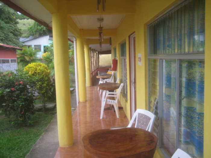 cabina next to park entrance, manuel anotnio lodge for sale, cabin for sale in manuel antonio, quepos, manuel antonio park hotel, manuel antonio real estate, turnkey hotel business